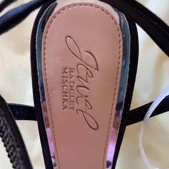 Shoes - Picture 3 of 6